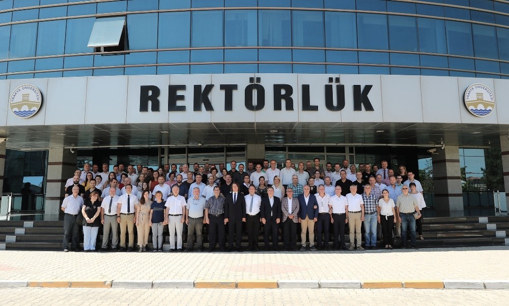 Trakya Üniversitesi’nde geleneksel bayramlaşma töreni 