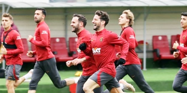 Transferde Haji Wright düellosu! 4 büyüklerden kim ipi göğüsleyecek?