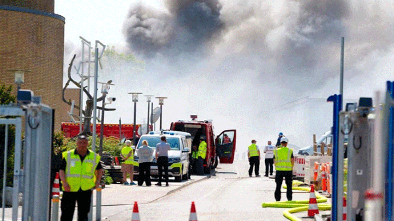 Tren raydan çıktı ölü ve yaralılar var! Komşu ülkeden kurtarma ekipleri geldi