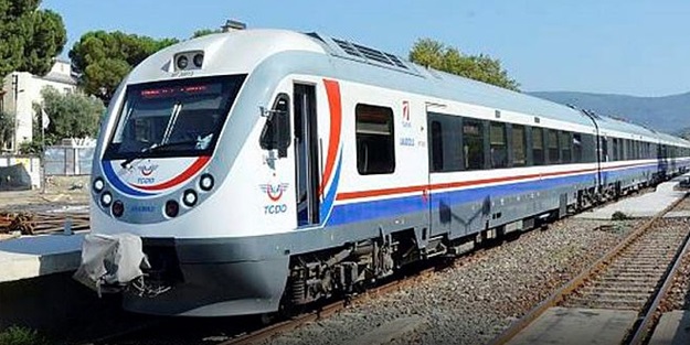 Trende bomba alarmı