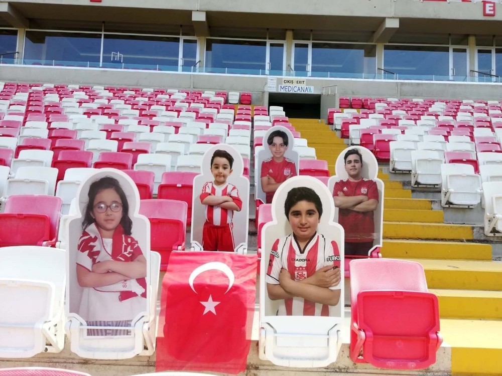 Tribünleri minik Yiğidolar’ın fotoğrafları dolduracak 