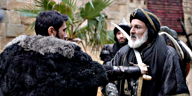 TRT az önce tüm kamuoyuna duyurdu: Reyting rekortmeni Selahaddin'de büyük sürpriz...