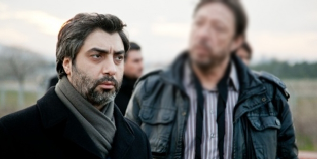 TRT reytingleri patlatacak! Kurtlar Vadisi'nin yıldız ismi ile anlaşıldı