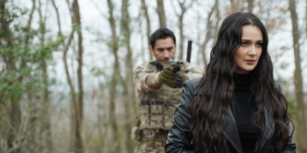 TRT'nin iddialı dizisi rekorla başladı! Pençe Timi operasyona başladı...