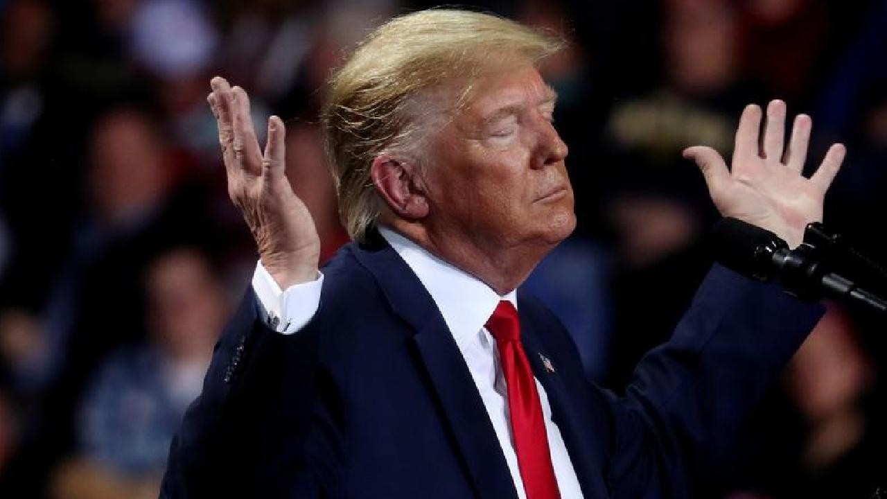 Trump ABD’yi ateşe sürüklüyor: Çöküş resmen başladı