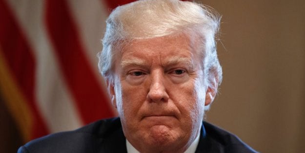 Trump alenen tehdit etti! 'Hepinizi çadır kentlere tıkarım'
