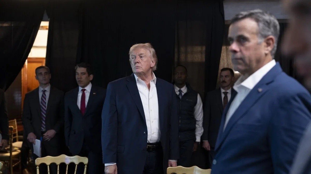 Trump düğmeye bastı: ABD, Venezuela petrolü için dev şirketlerle masaya oturdu!