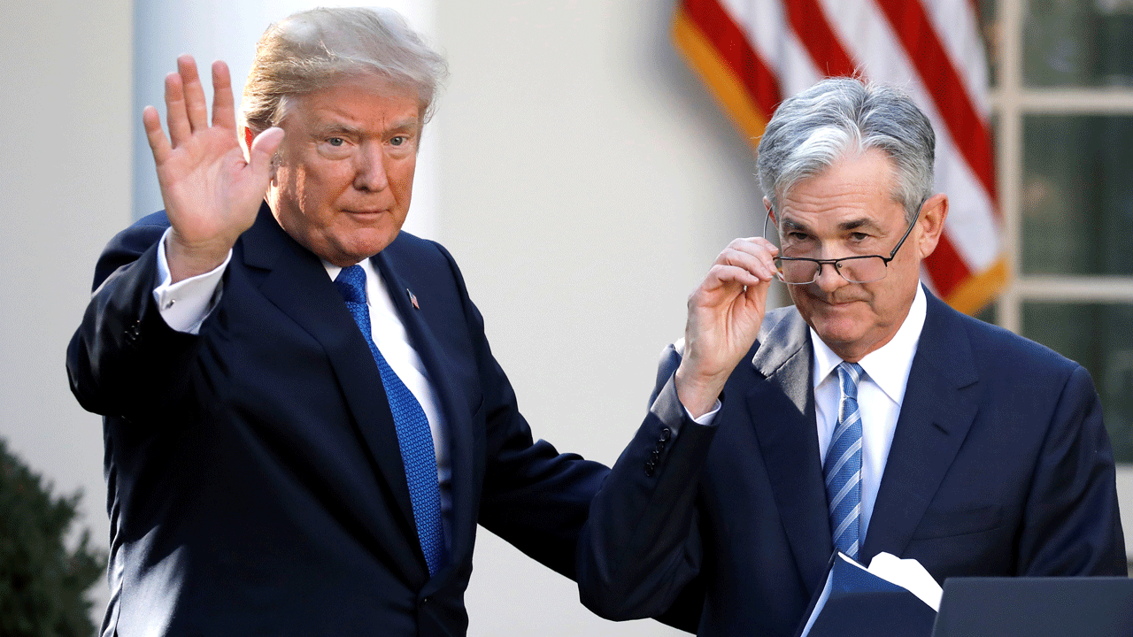 Trump, faizi düşürmeyen merkez bankası başkanına hakaret etti: Kalın kafalı aptal!