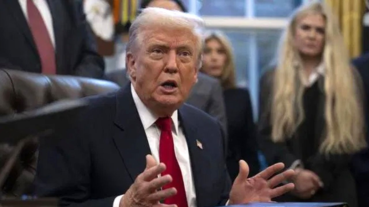 Trump Hindistan’la ticaret savaşını yumuşatıyor: Gümrük vergilerinde indirim yolda