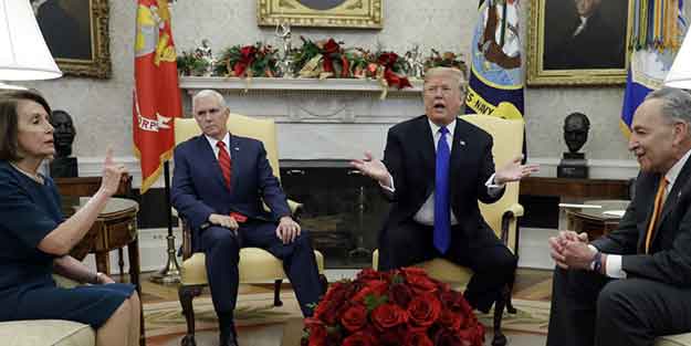 Trump ile Demokratlar arasında gergin anlar