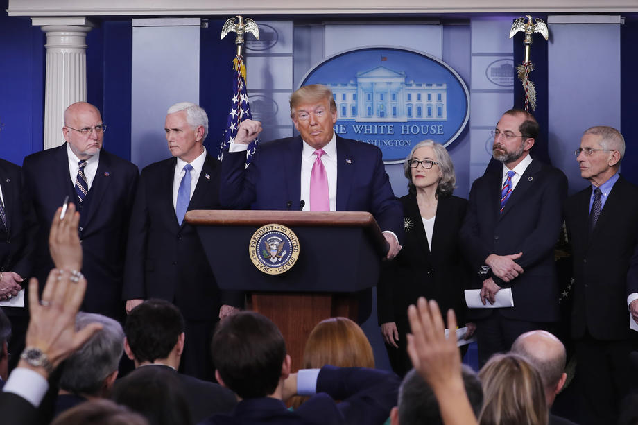 Trump, korona virüsü ile mücadele için Mike Pence’i görevlendirdi 
