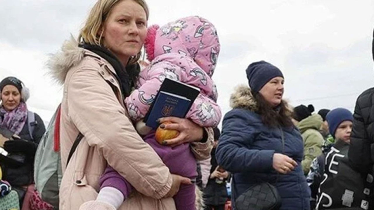 Trump şimdi de binlerce kişiyi gönderecek: Zelenskiy'e bir darbe daha!