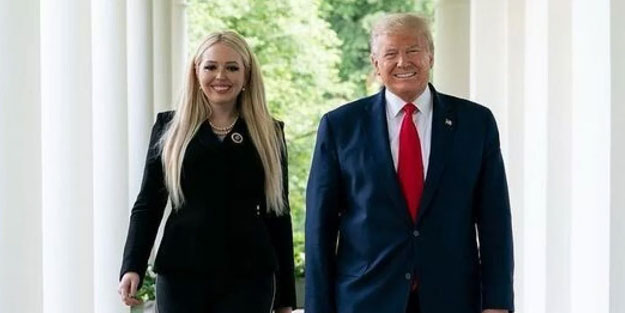 Trump son gününde Beyaz Saray'da kızını nişanladı