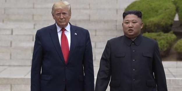Trump ve Kim Jong-un'a ateş püskürdü: Midemi bulandırdı