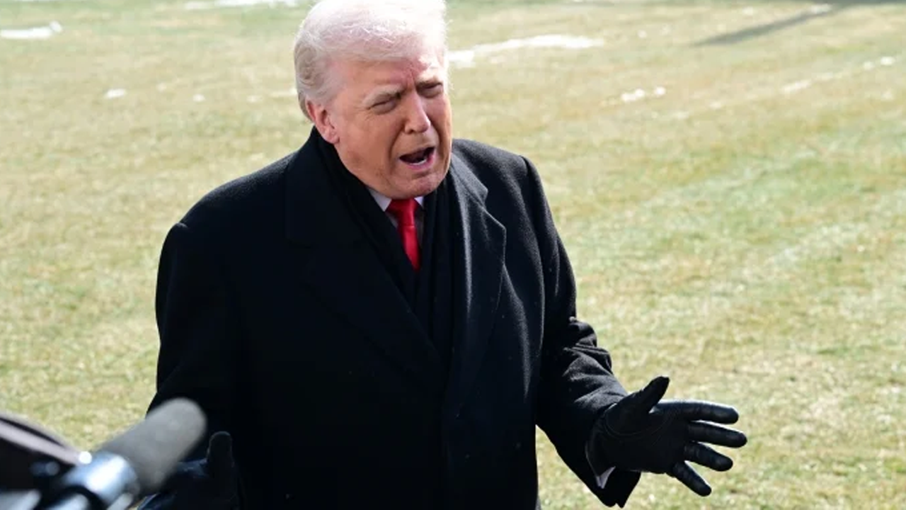 Trump yoğun tepkilerin ardından ırkçı paylaşımını sildi