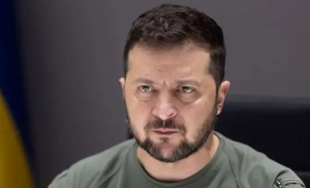 Trump Zelenskiy'e fena çaktı! "Yüzde 4 Oyu Var, Kiev'i Gazze’ye çevirdi"