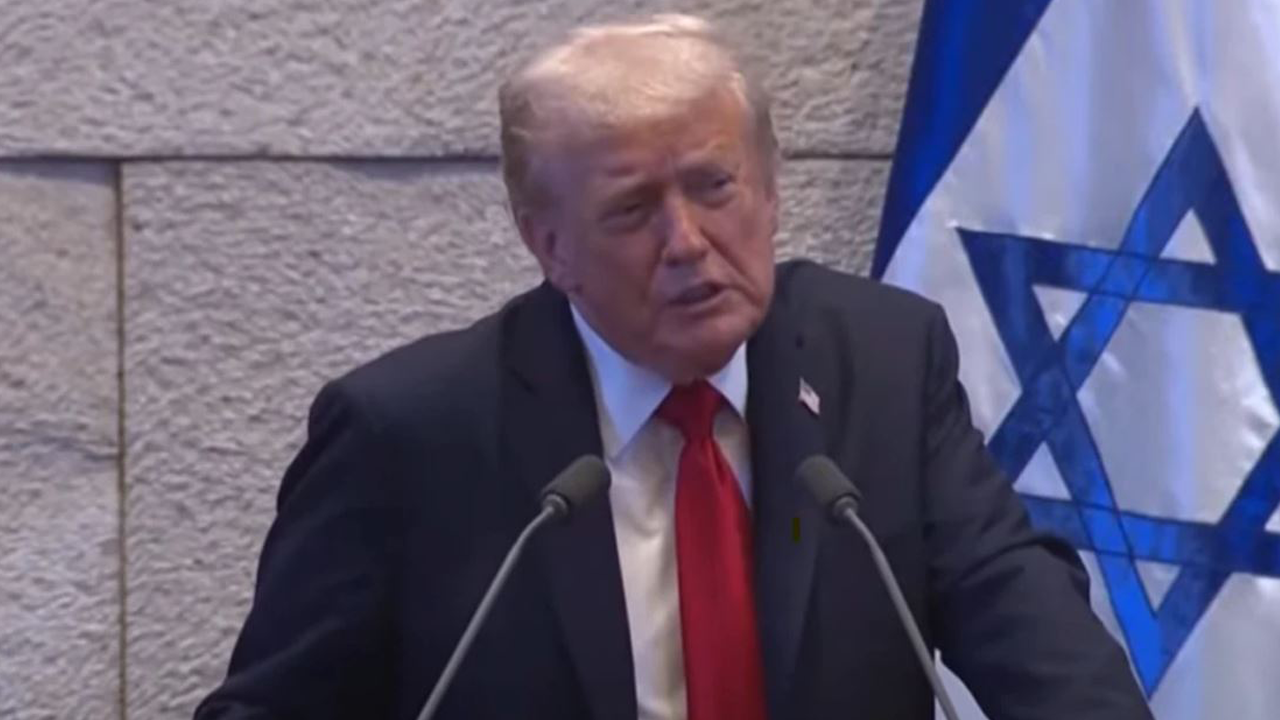 Trump’ı İsrail Meclis’inde protesto eden Filistinli vekil dışarı atıldı