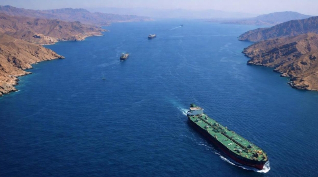 Trump’ın abluka tehdidine Pekin’den sert yanıt! Hürmüz Boğazı kimsenin tapulu malı değil