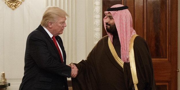 Trump'ın azarlamasına dayanamayan Prens Selman danışmanlarını odadan kovmuş