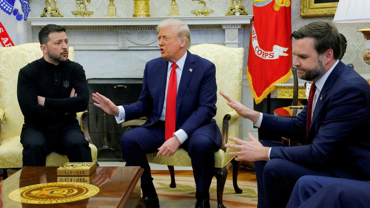 Trump’ın fırçası 2,74 milyar euro getirdi! Zelenskiy anlaşmayı imzaladı