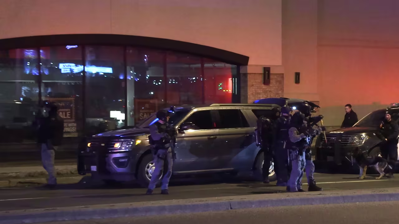 Trump'ın hedefindeki Kanada kana bulandı! Silahlı saldırıda çok sayıda yaralı var