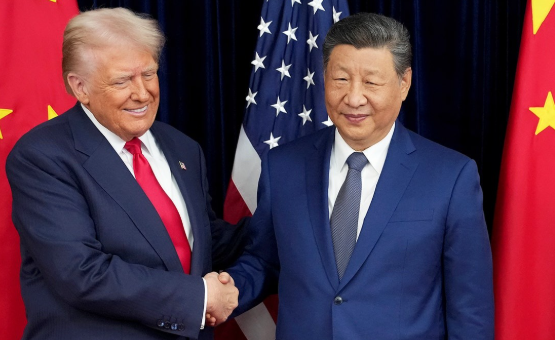 Trump'ın heyeti Çin'e telefonsuz gitti: Siber casusluk korkusu diplomasiyi vurdu
