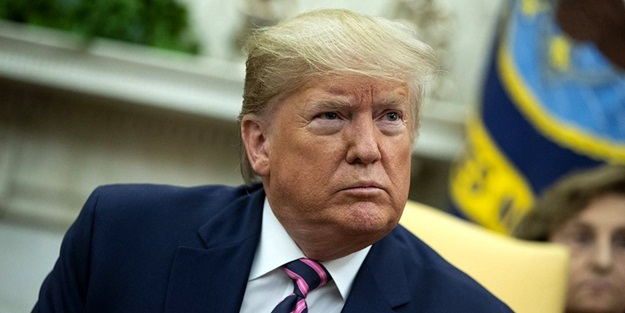 Trump'ın malikanesine silahla girdiler!