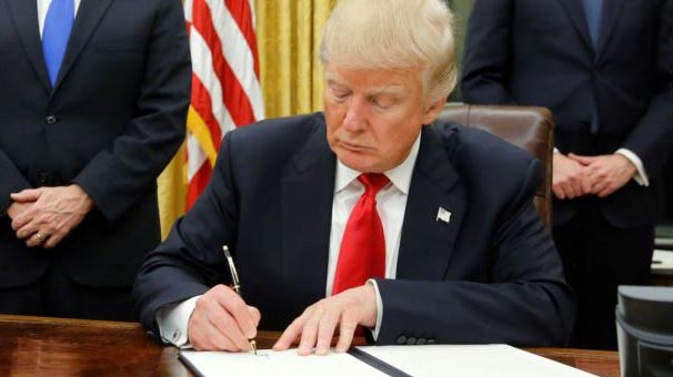 Trump'tan 854 milyar dolarlık onay