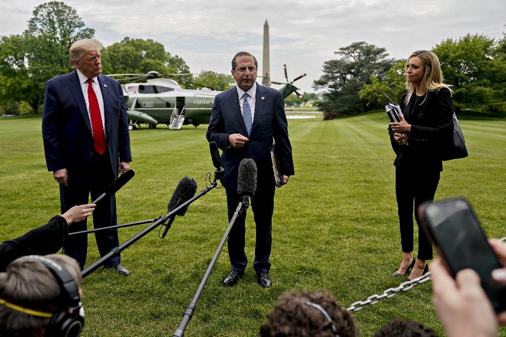 Trump’tan aşı açıklaması: “Yıl sonuna kadar bulunabilir” 