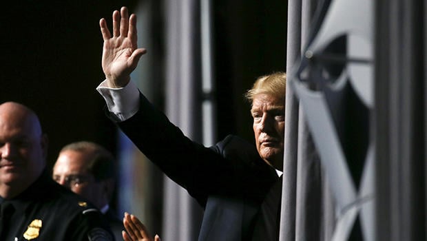 Trump'tan flaş 'azil' açıklaması