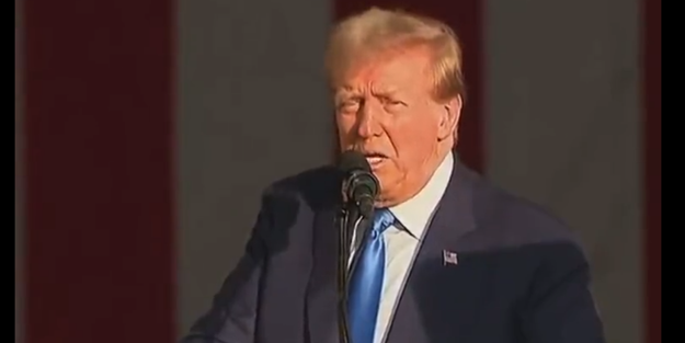 Trump'tan İran ifşası! 'Bizi arayıp ABD üssüne göstermelik saldırı yapacaklarını söyleyip izin istediler'