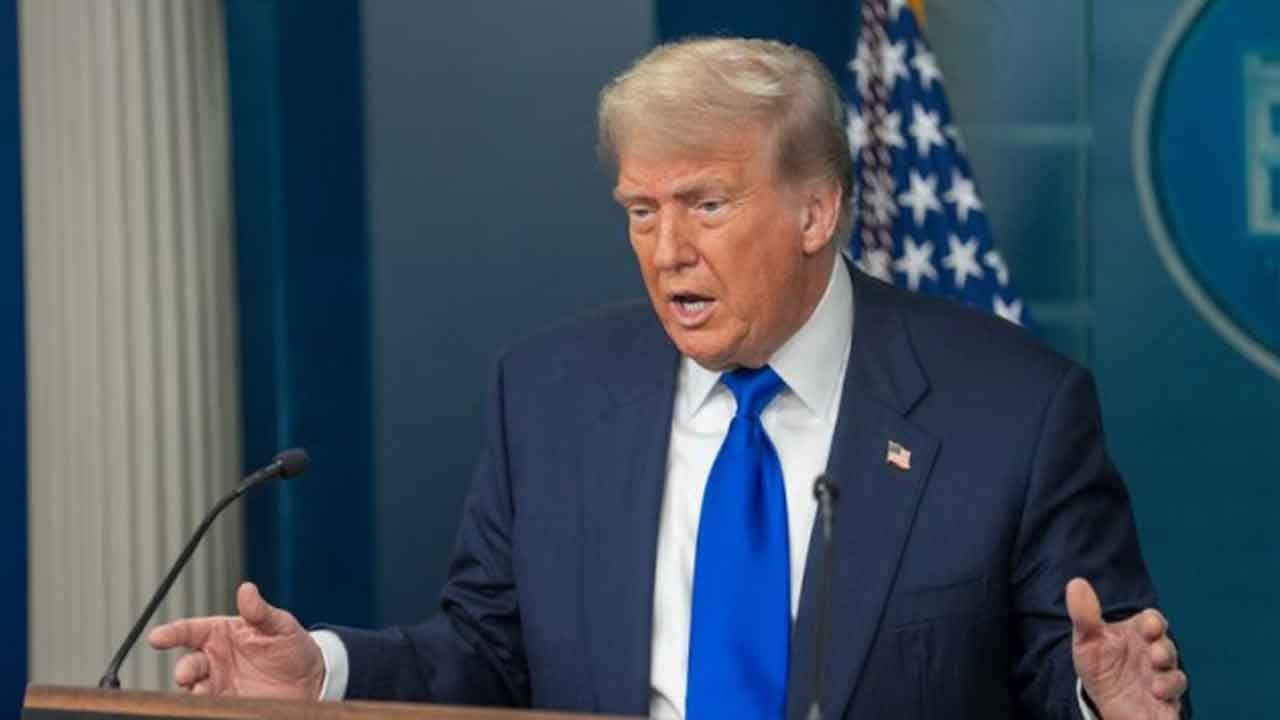 Trump'tan isim verip tehdit etti: Yeryüzünden silinecek