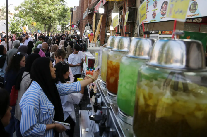 Trump’tan Siyonistleri sevindiren talimat: İran’a tam kuşatma!