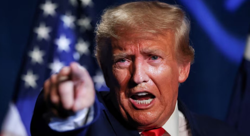 Trump'tan şok açıklama! Takipçileri bunu beklemiyordu!