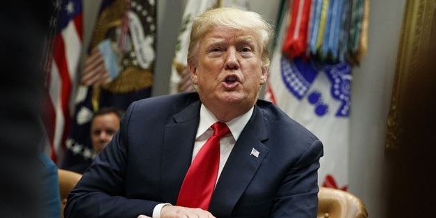 Trump'tan tehdit: 10 günde dünyadan sileriz ancak 10 milyon insanı öldürmek istemiyorum