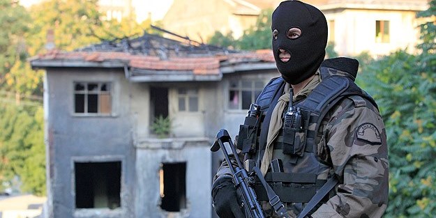 TSK: Cizre ve Sur'da 25 terörist öldürüldü