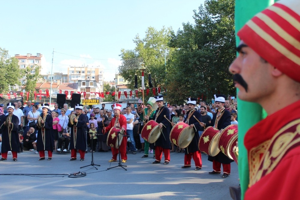 TSK Mehteran Birliği Zafer Meydanı’nda konser verdi 