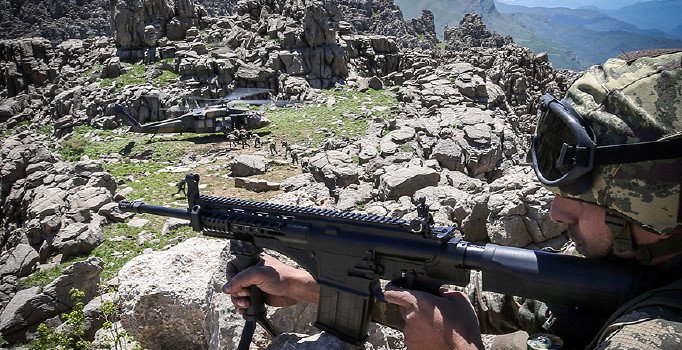 TSK ve MİT'ten Kuzey Irak'a ortak operasyon 5 terörist öldürüldü