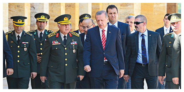 TSK’da terfi ve emeklilik heyecanı