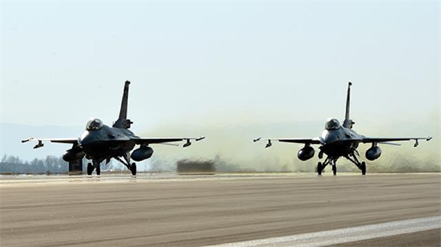 TSK'dan FETÖ mağduru 500 pilota 'Geri dönün' çağrısı