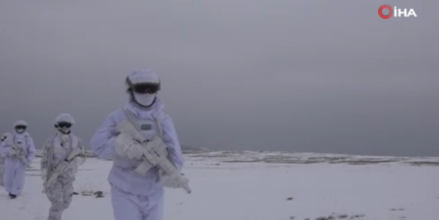 TSK'dan gerçeğini aratmayan tatbikat!