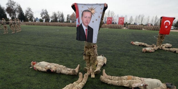 TSK'nın mezuniyet töreninde 'Başkomutan' sürprizi