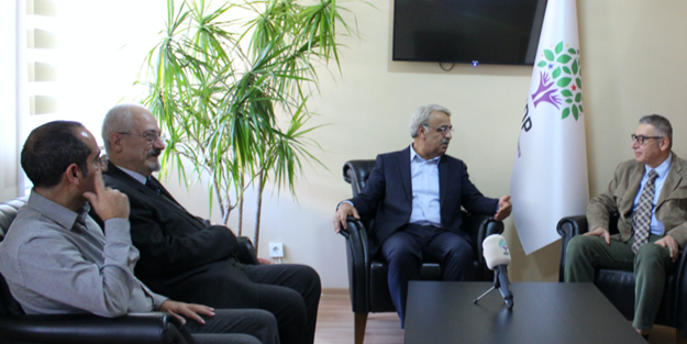 TTB heyetinden HDP'ye ziyaret! Gündem: Şebnem Korur Fincancı'nın ihaneti