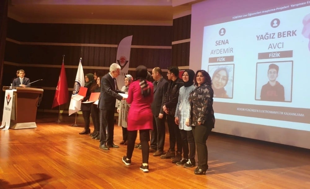 TÜBİTAK bölge sergisine Erzurum damga vurdu 