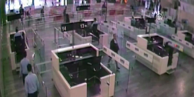 O TÜBİTAK görevlilerinin yurtdışına çıktığı tespit edildi