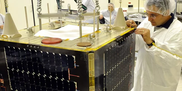 TÜBİTAK tarafından geliştirilen ilk yerli gözlem uydusu RASAT'ın görev süresi doldu