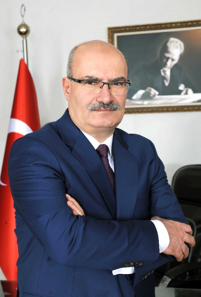 Tüccar ’çek’ten çekiniyor 