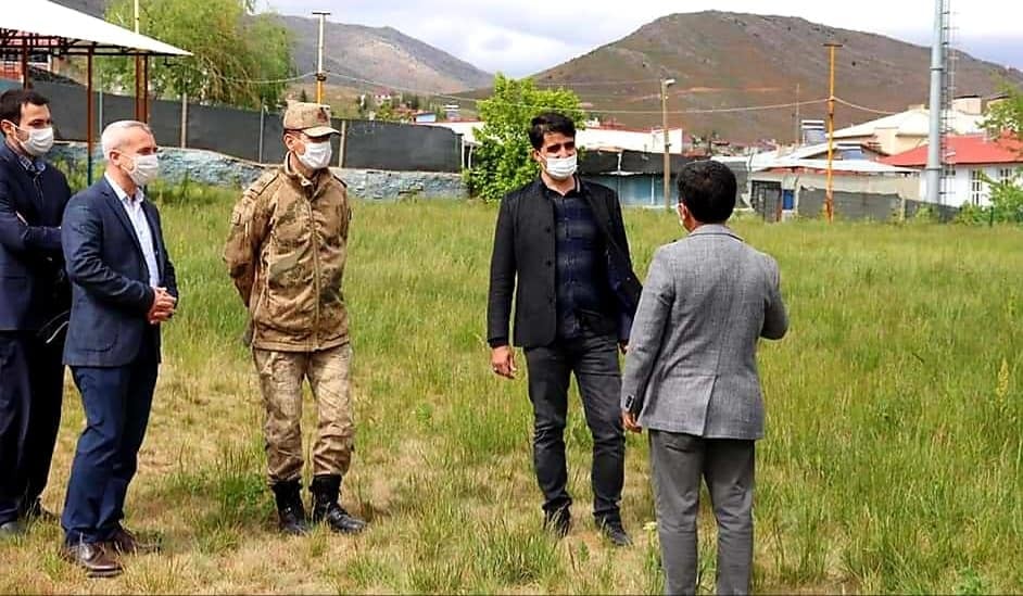 Tufanbeyli’de cuma namazı hazırlıkları 