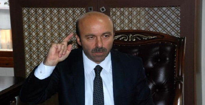 Tüfekci: Türkiye Cumhuriyeti'ni dize getiremeyecekler