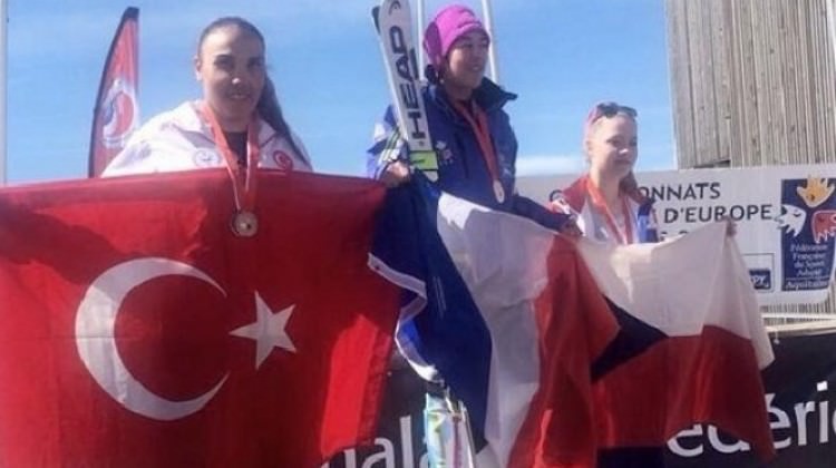 Tuğba Tekin, dünya ikincisi oldu